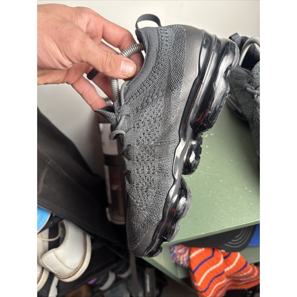 Nike Air VaporMax Flyknit Shoes Mens Size 8.5 Black Running Sneakers DV1678-006 - Picture 4 of 11